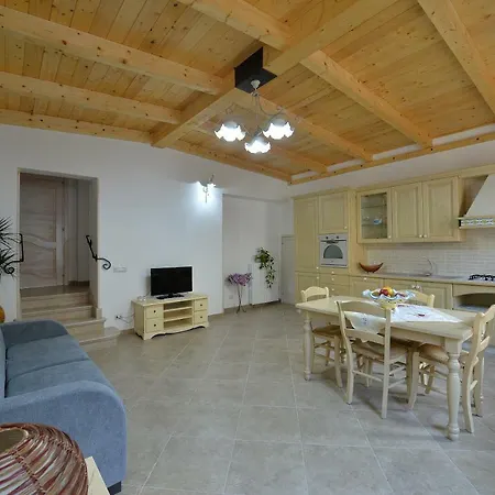 Marghegio' House Apartamento Ceglie Messapica Exterior foto
